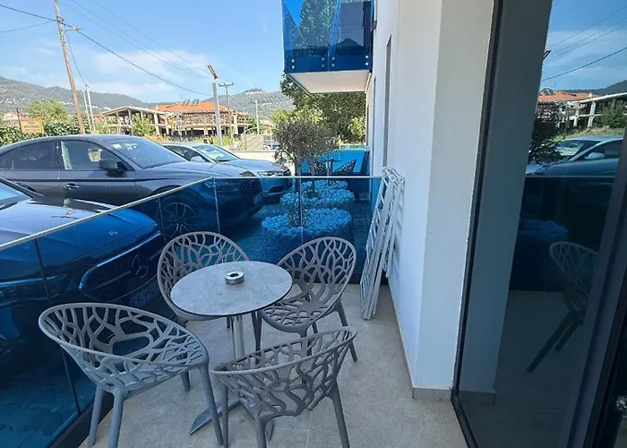 Hotel Barocco Island